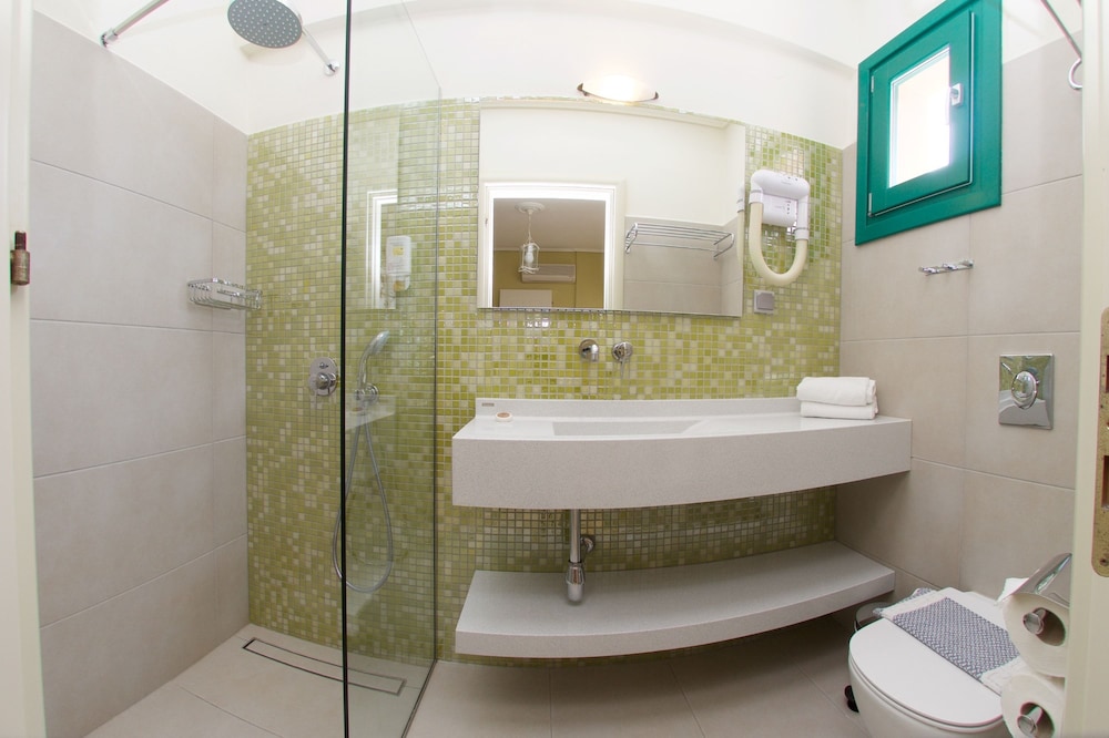 Dafnoudi Hotel Apartments 38/44