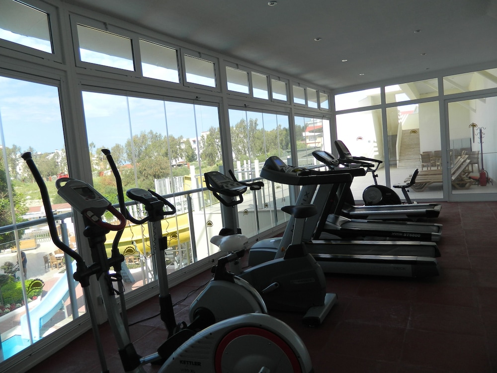 Febeach Hotel 22/50