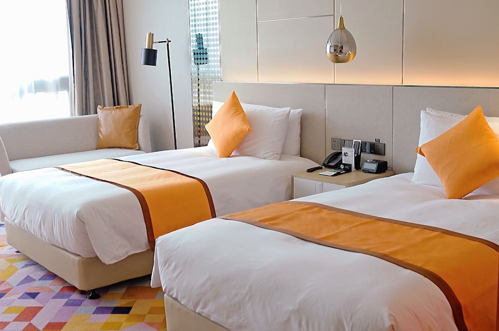 Deluxe, Twin Beds