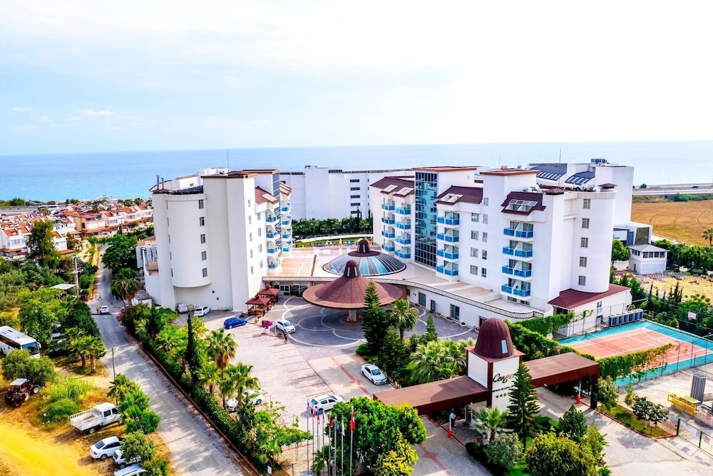 Cenger Beach Resort & Spa in CENGER