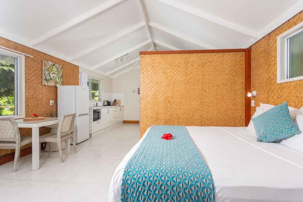 Muri Lagoon View Bungalows 5/17