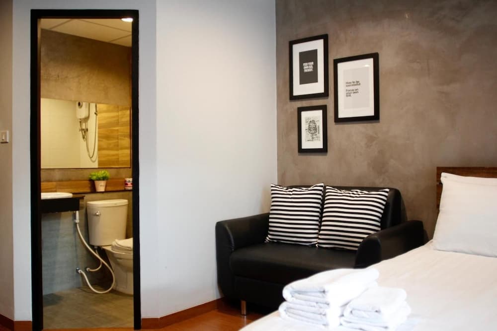 MY LOFT Hotel (ex MY LOFT 2 Ratchadapisek 36) 56/72