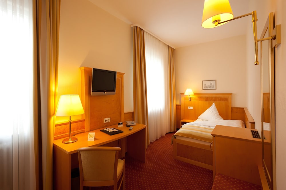 Hotel Hollaender Hof 19/70
