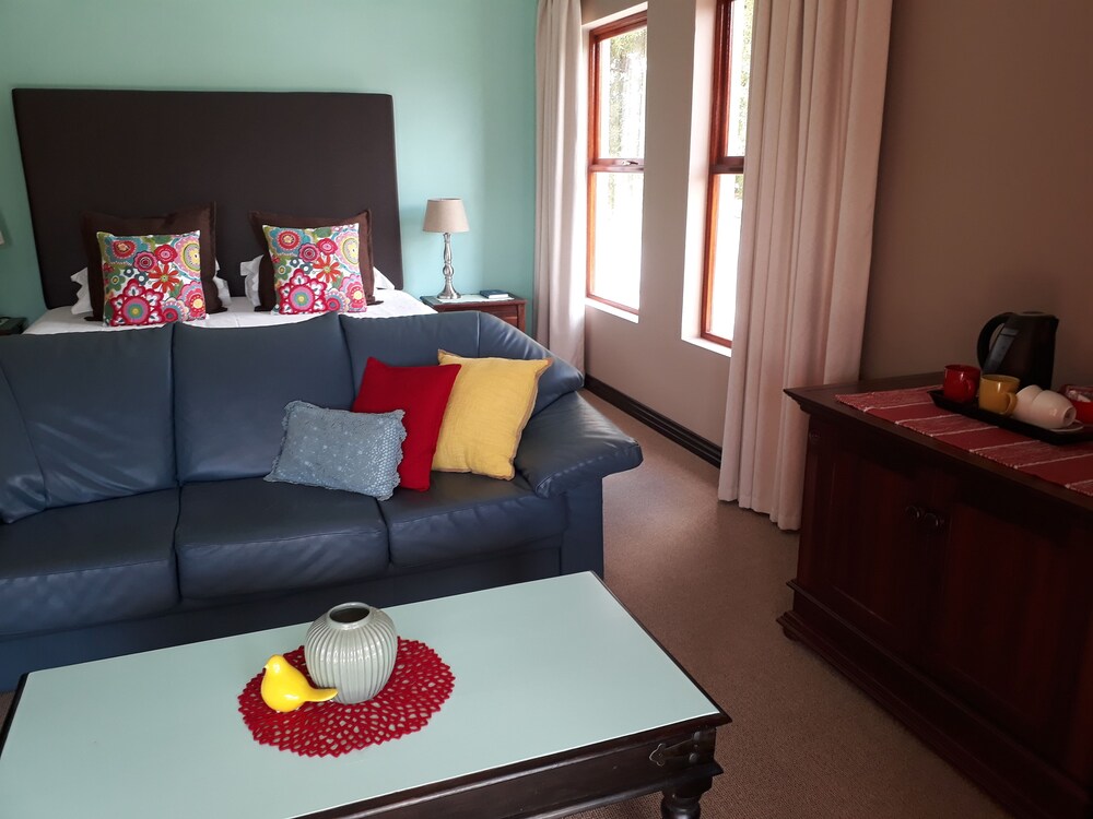 Karoo Sun Boutique Guest House 29/46
