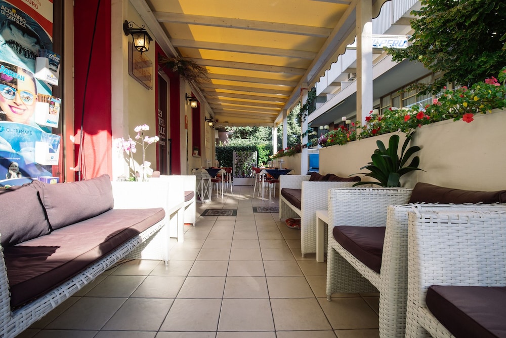 HOTEL RIMINI ERIALE 25/40