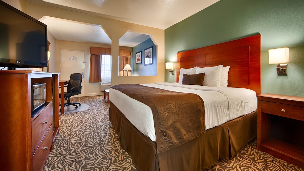 Best Western Regency Inn and Suites 13/22