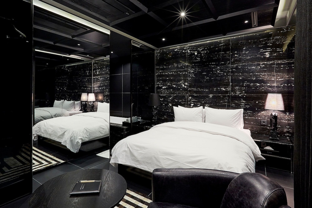 Hotel The Artist Yeoksam 15/50