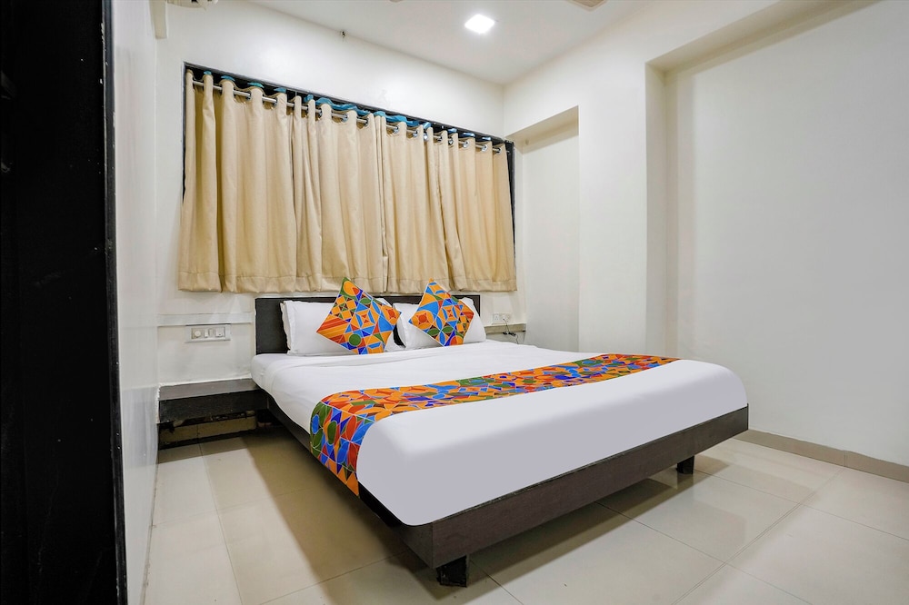 Kamran Residency 20/50