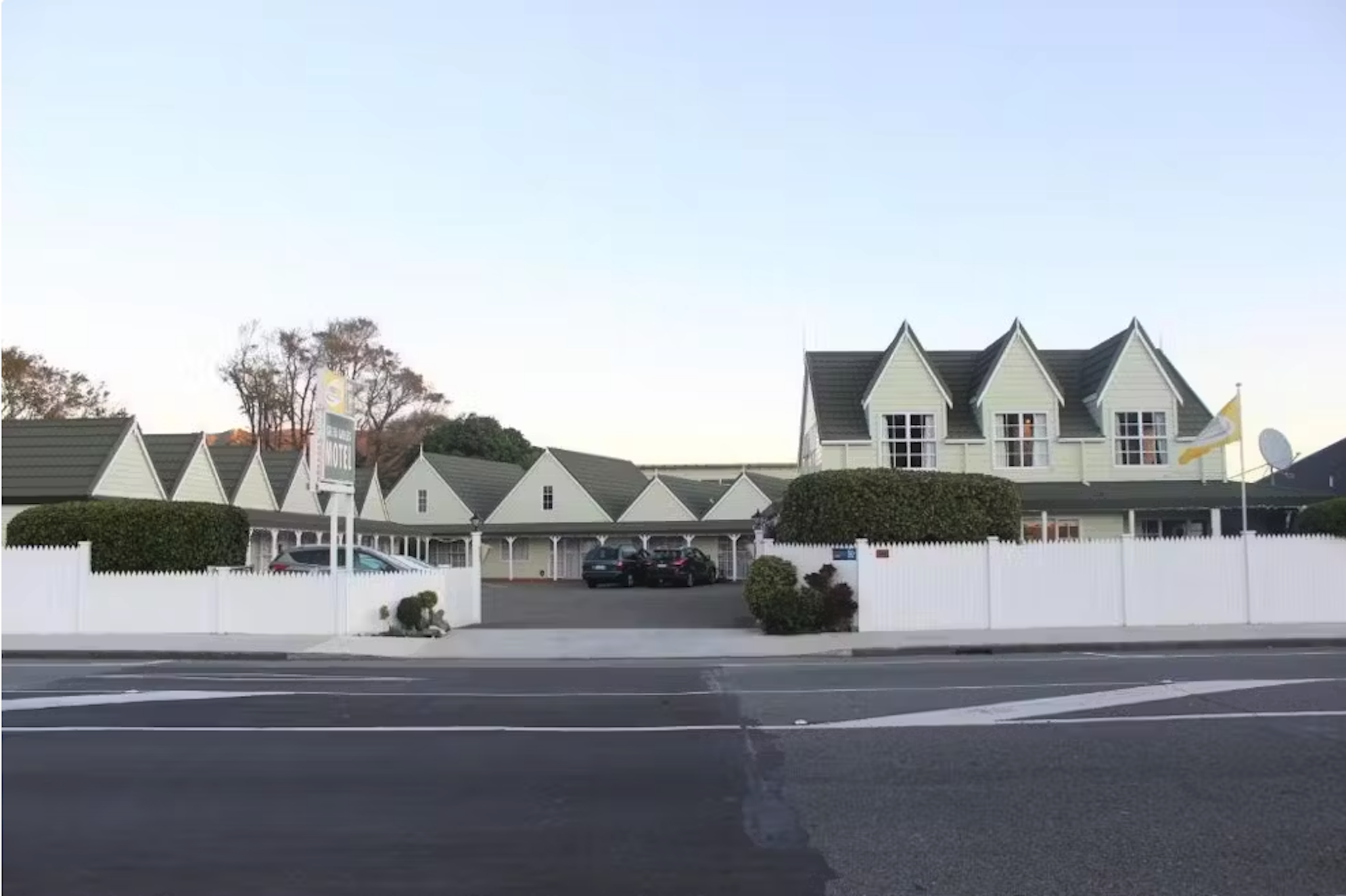 Green Gables Motel 47/52