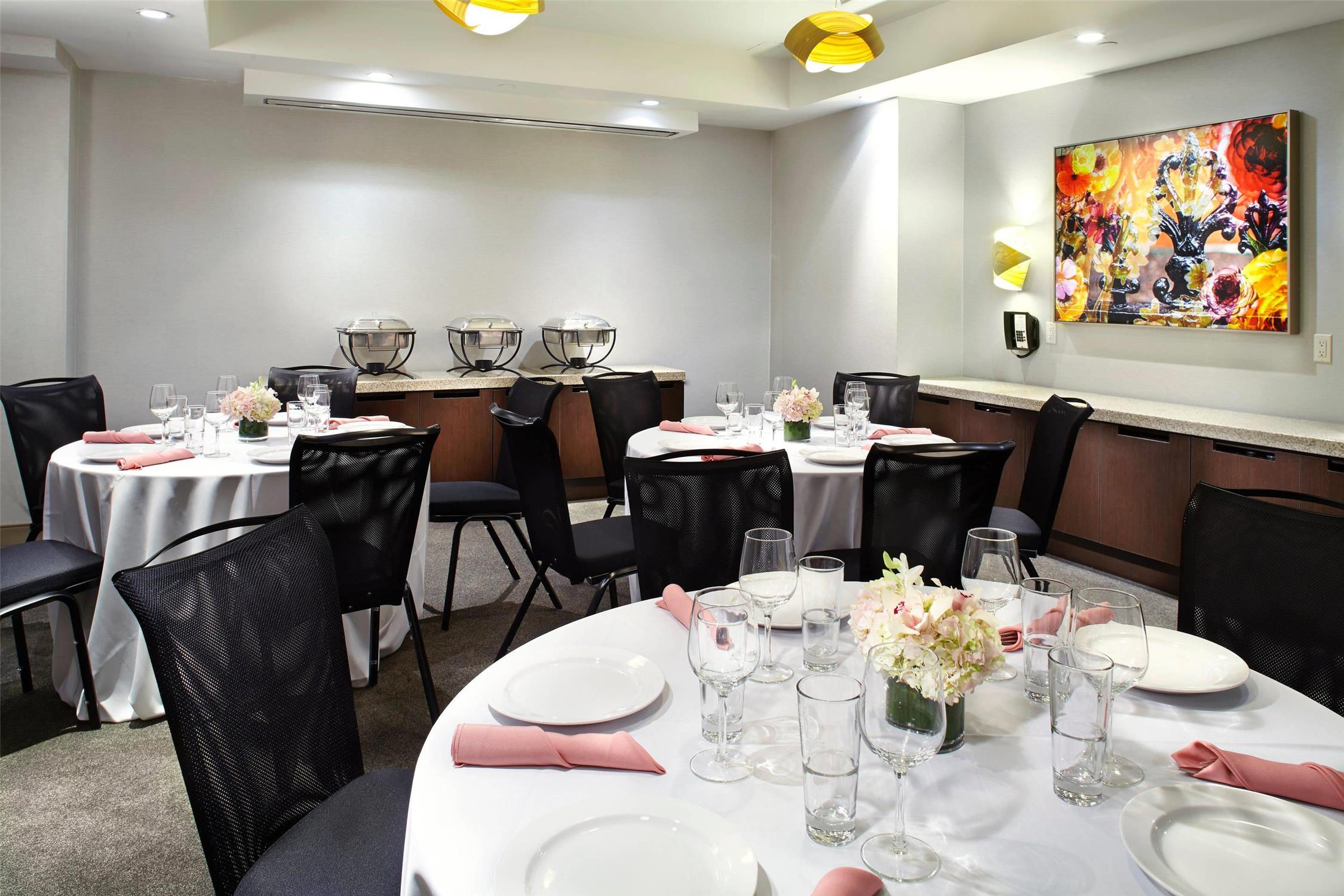 Cambria Hotel New York-Chelsea 33/43