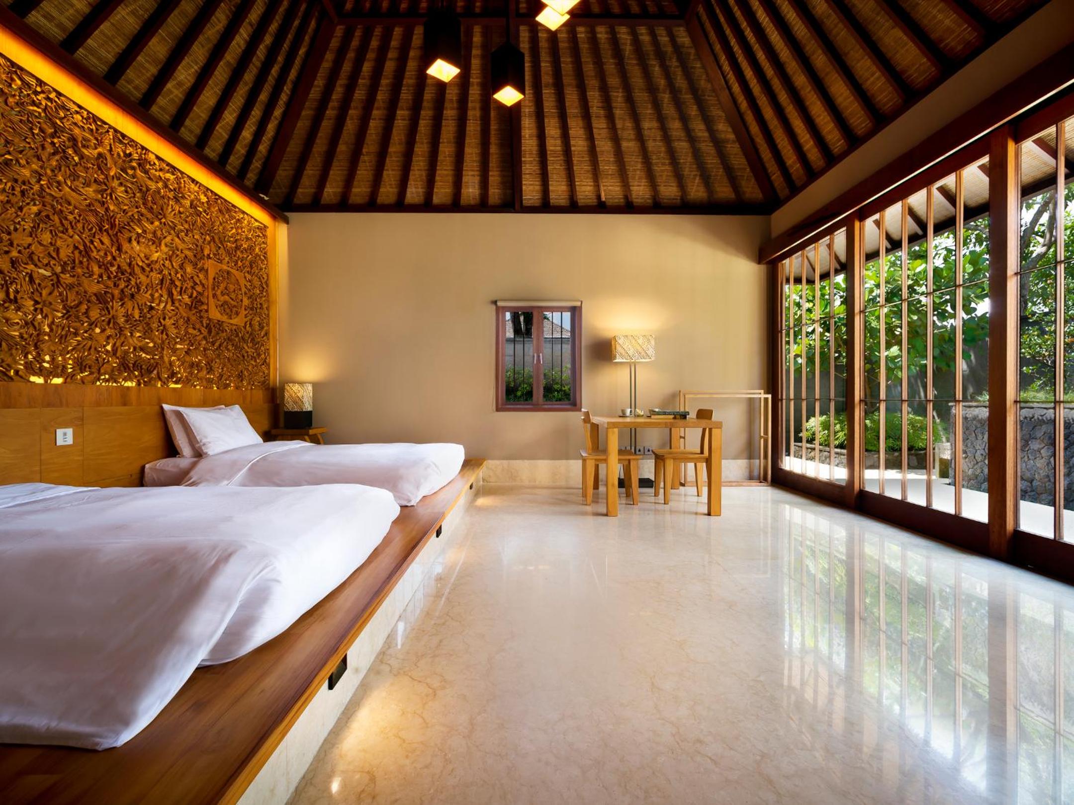 Garden, Villa, Pool Access