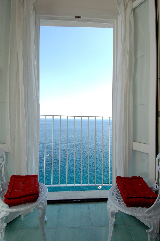 Hotel La Ninfa 23/61