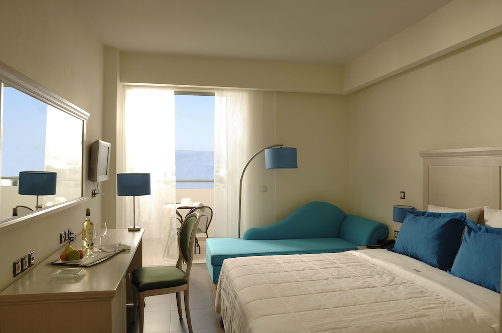 Angela Suites Boutique Hotel 23/61