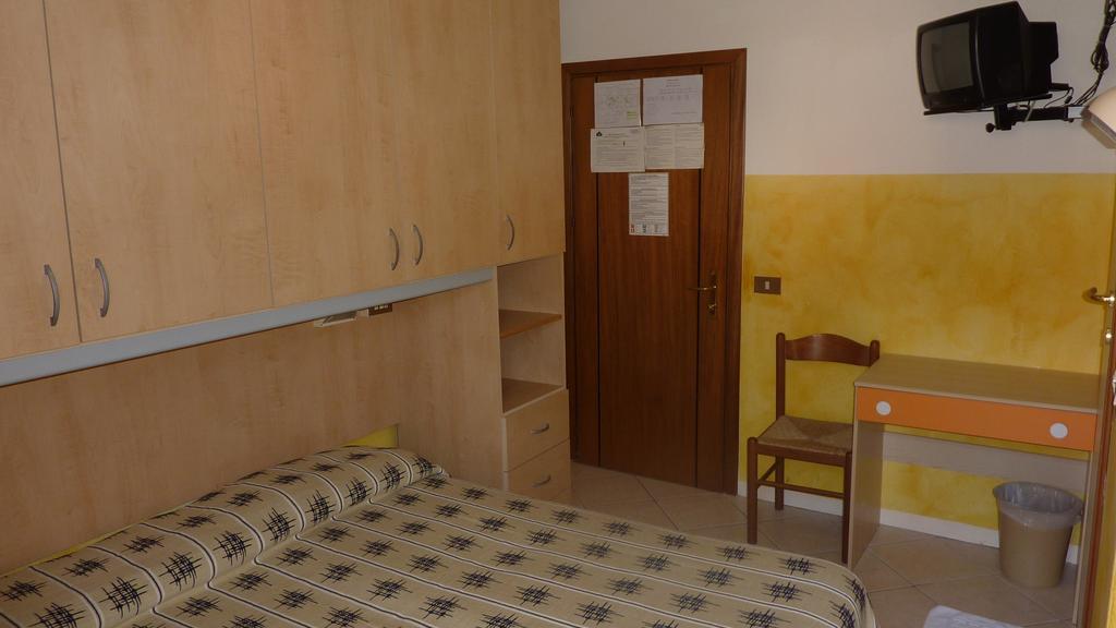 Hotel Canova 24/24