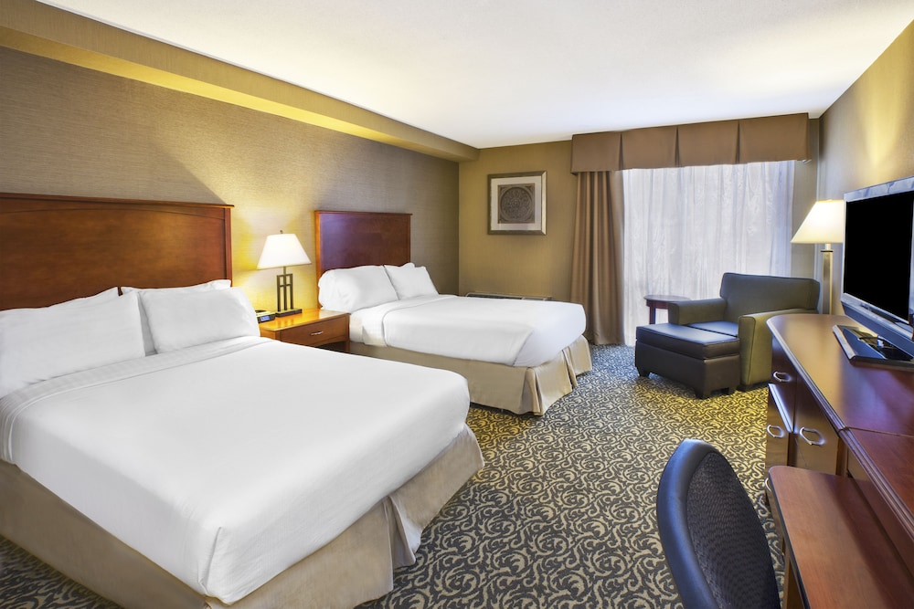 Holiday Inn National Airport/Crystal City 20/70