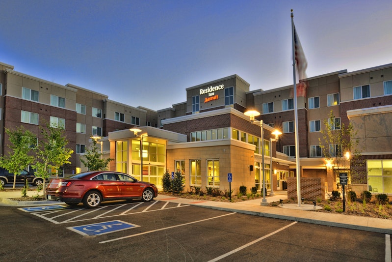 RESIDENCE INN BY MARRIOTT OMAHA AKSARBEN VILLAGE 4/4