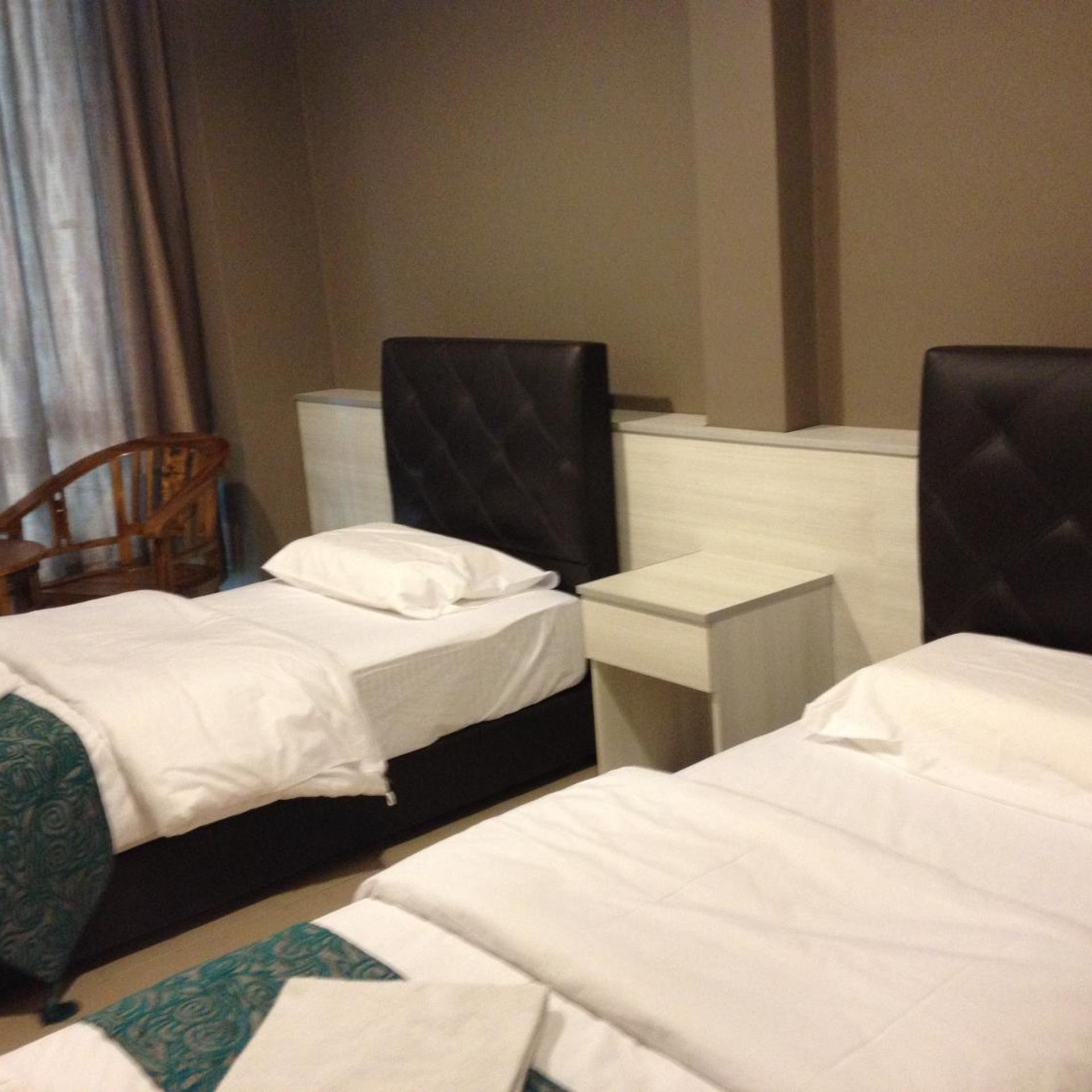 Aero Star Hotel 31/34