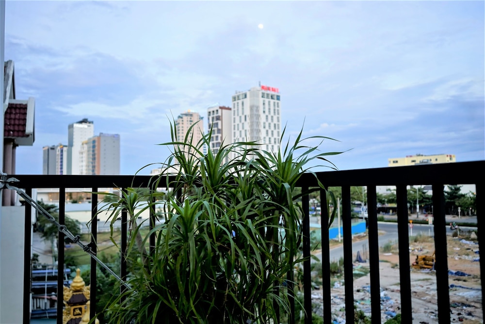 Oasis Hotel & Apartment 43/50