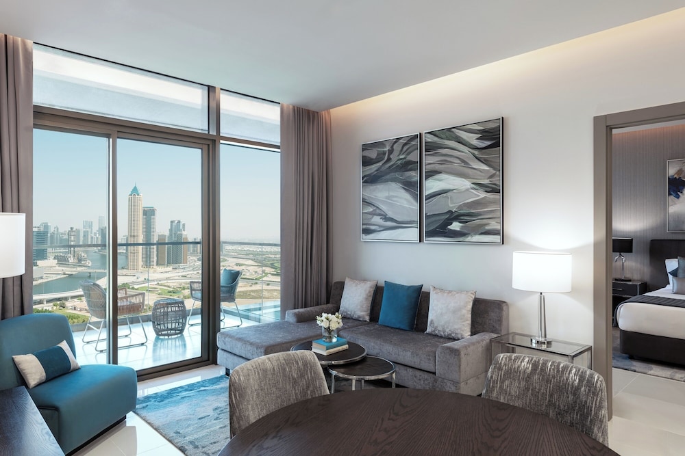 DAMAC Maison Aykon City Dubai 23/45