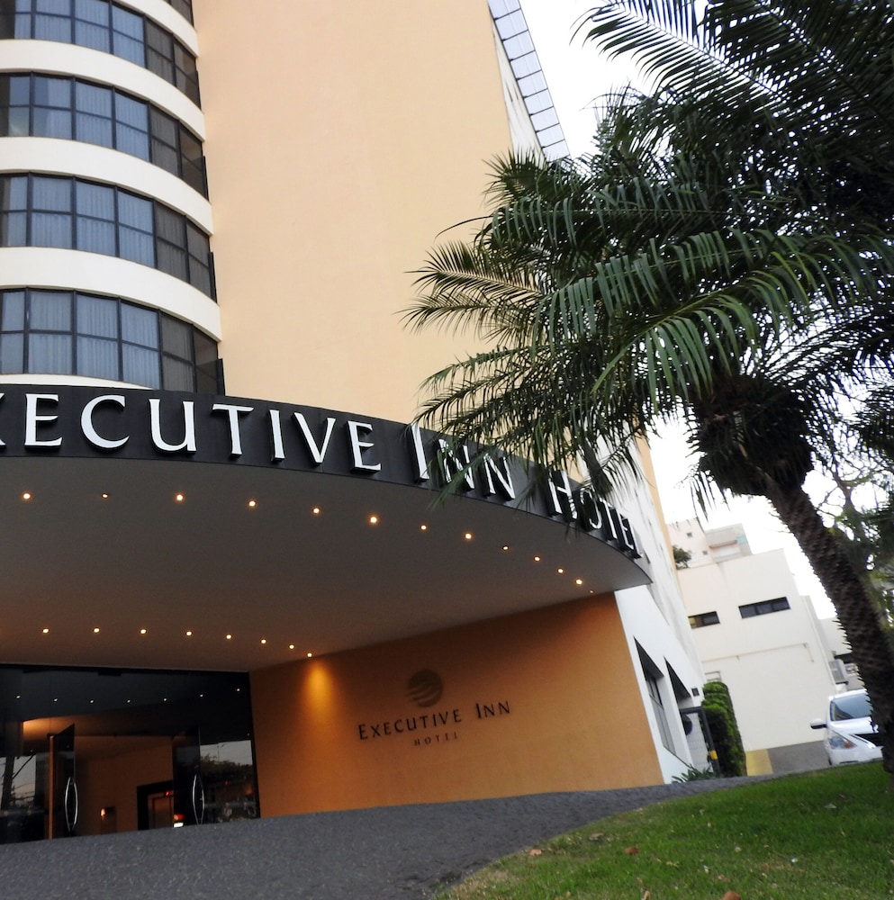 EXECUTIVE INN 3/50