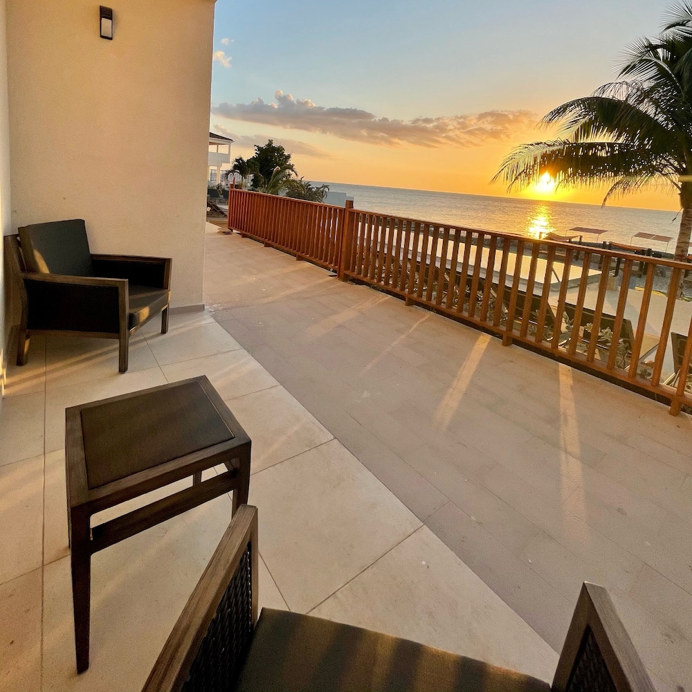 Samsara Cliff Resort Hotel 17/50