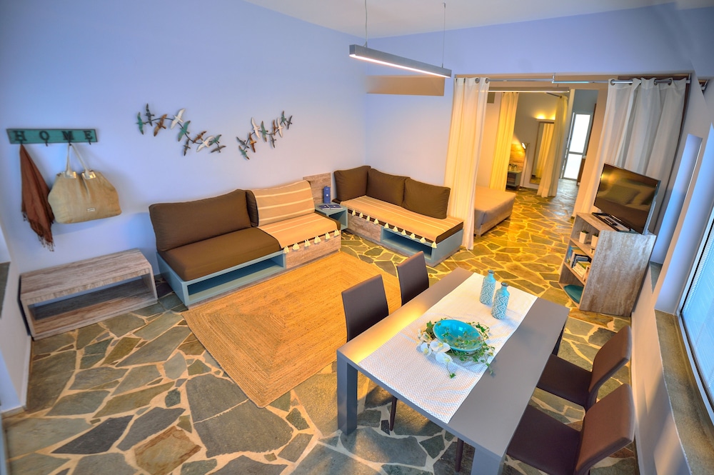 Peli Hotel 32/50