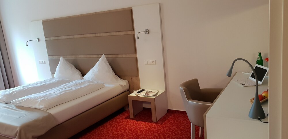 Confour Hotel 17/50