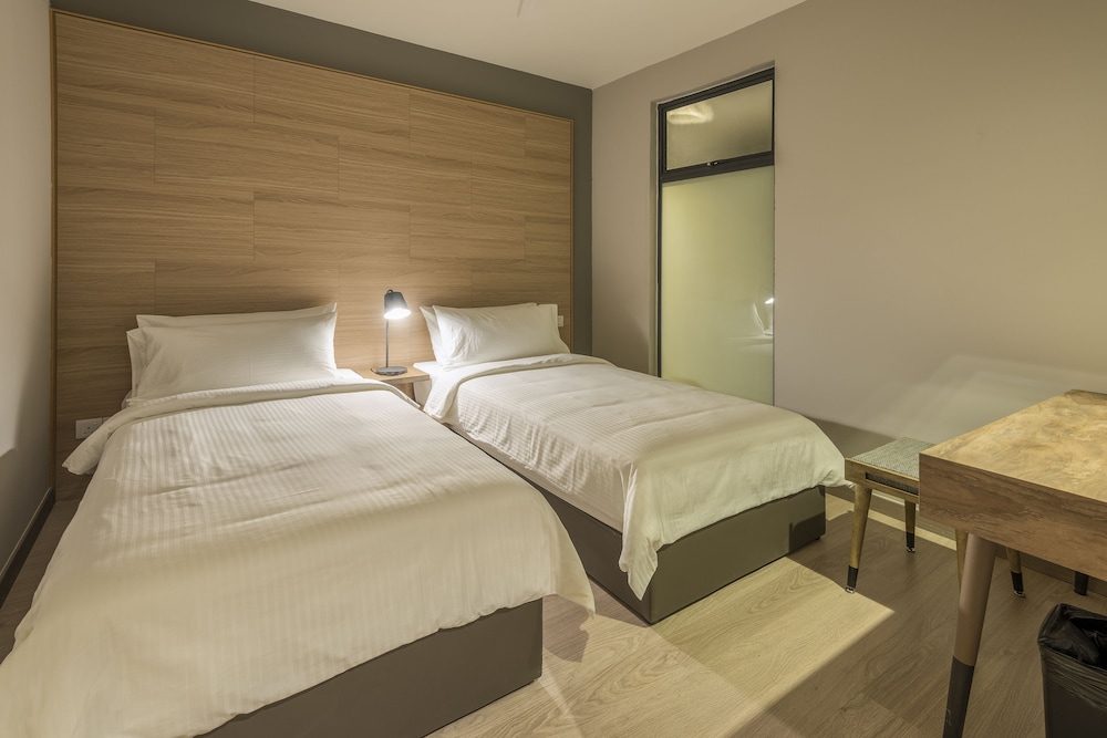 Jinhold Hotel And Serviced Apartment 9/38