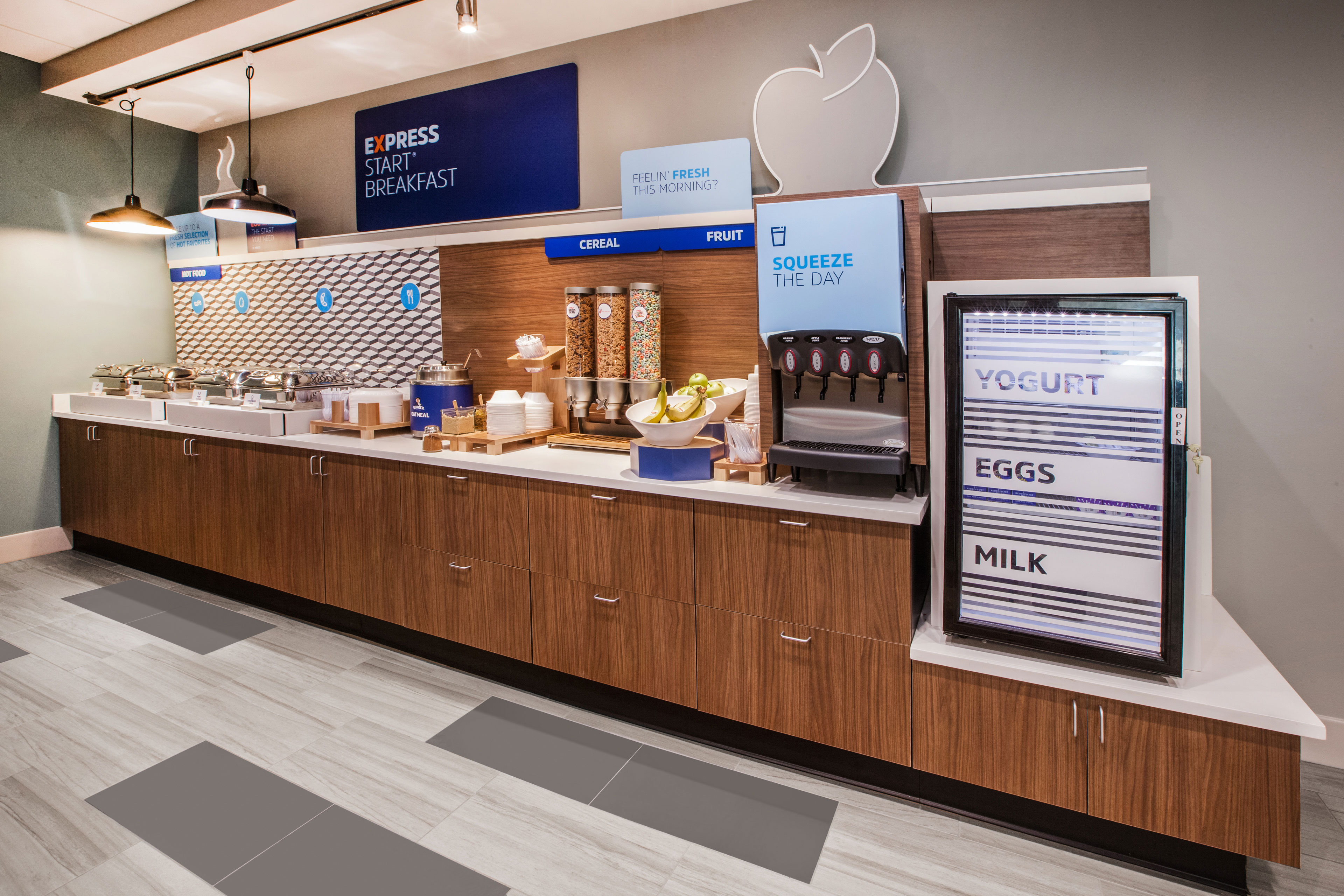 HOLIDAY INN EXPRESS AND SUITES WILLISTON — photo 4
