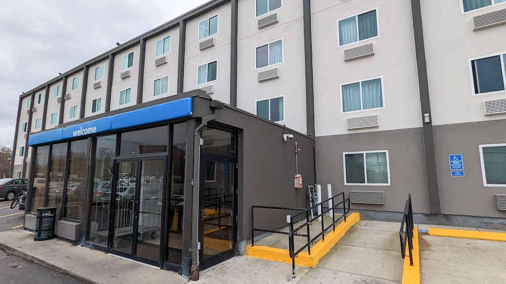 Motel6 Framingham, MA - Boston West 47/58