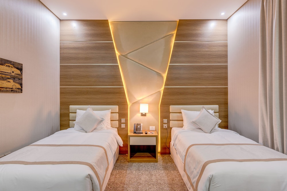 فندق كراون روز(Crown Rose hotel) 22/53