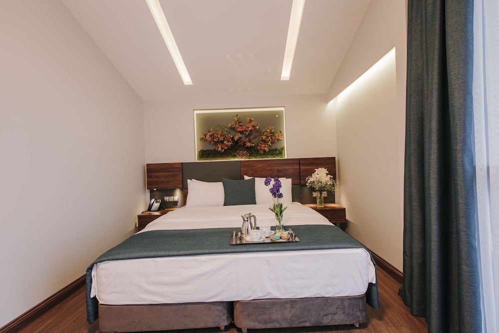 Peerless Villas Hotel 14/74