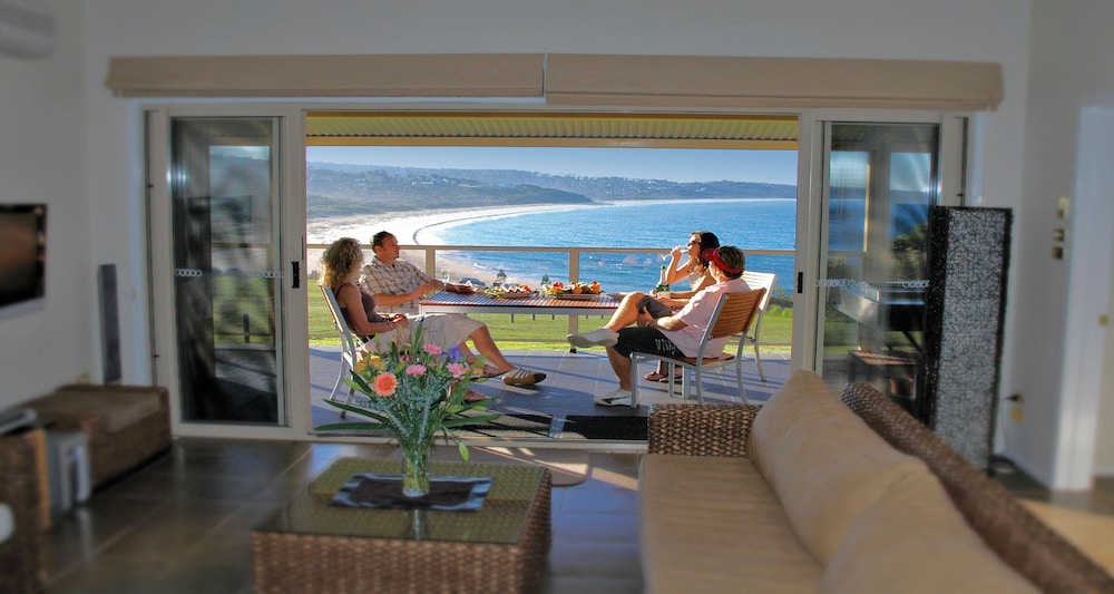 Nrma Merimbula Beach Holiday Resort 11/69