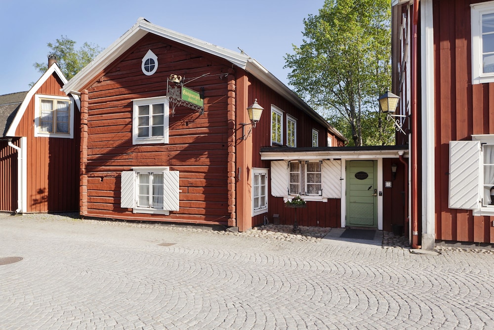 Grytthyttans Gastgivaregard 43/45