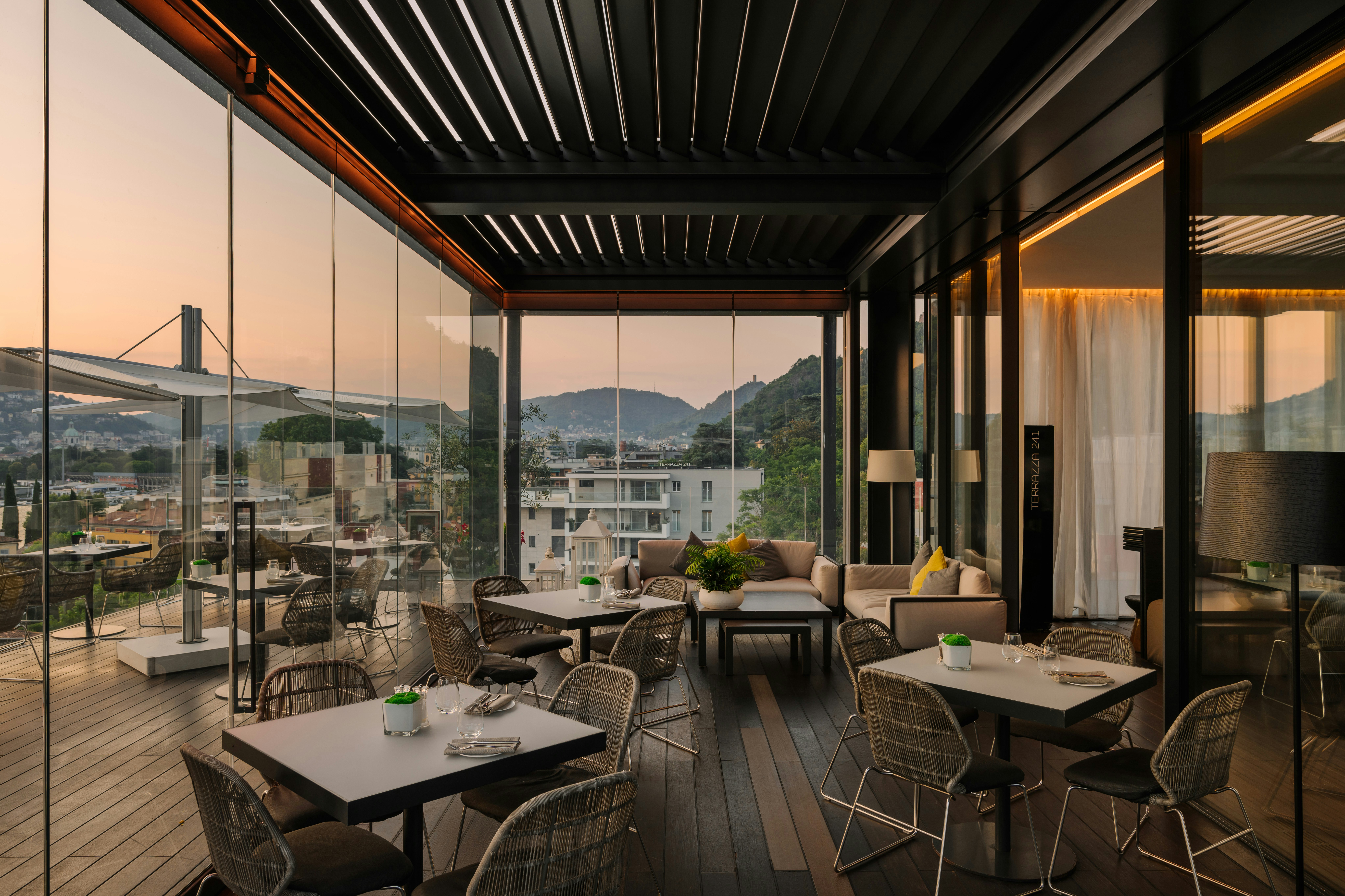 Hilton Lake Como 75/91