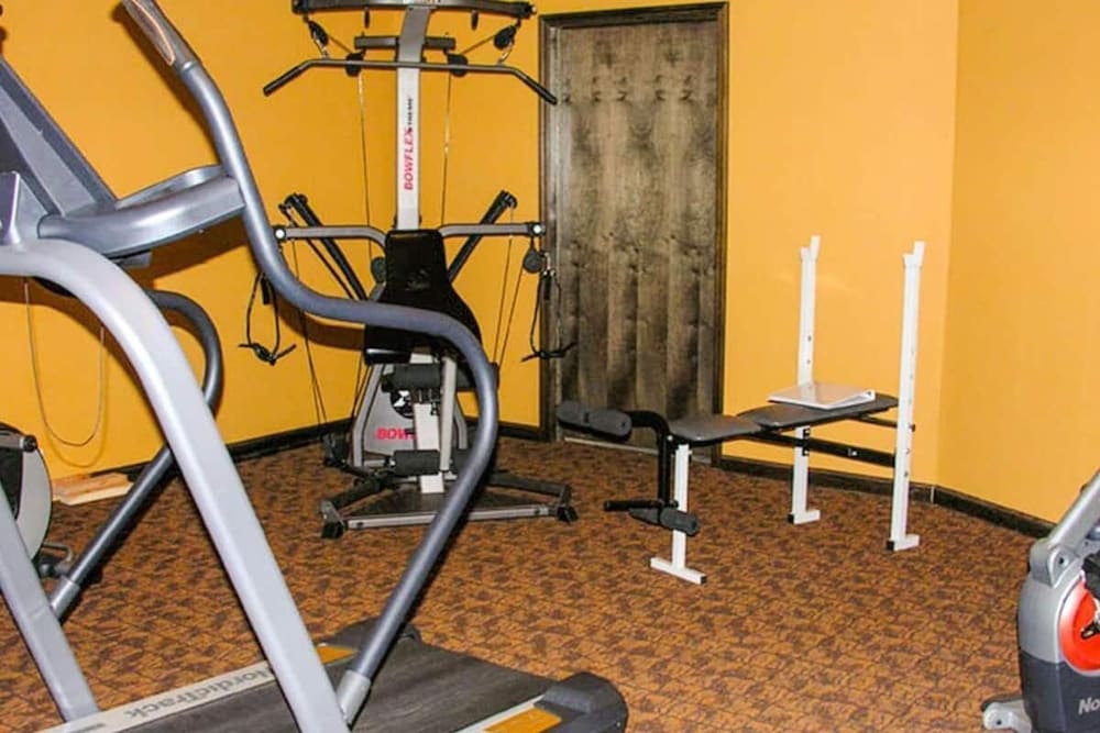 Fortune Inn And Suites Newport 28/50