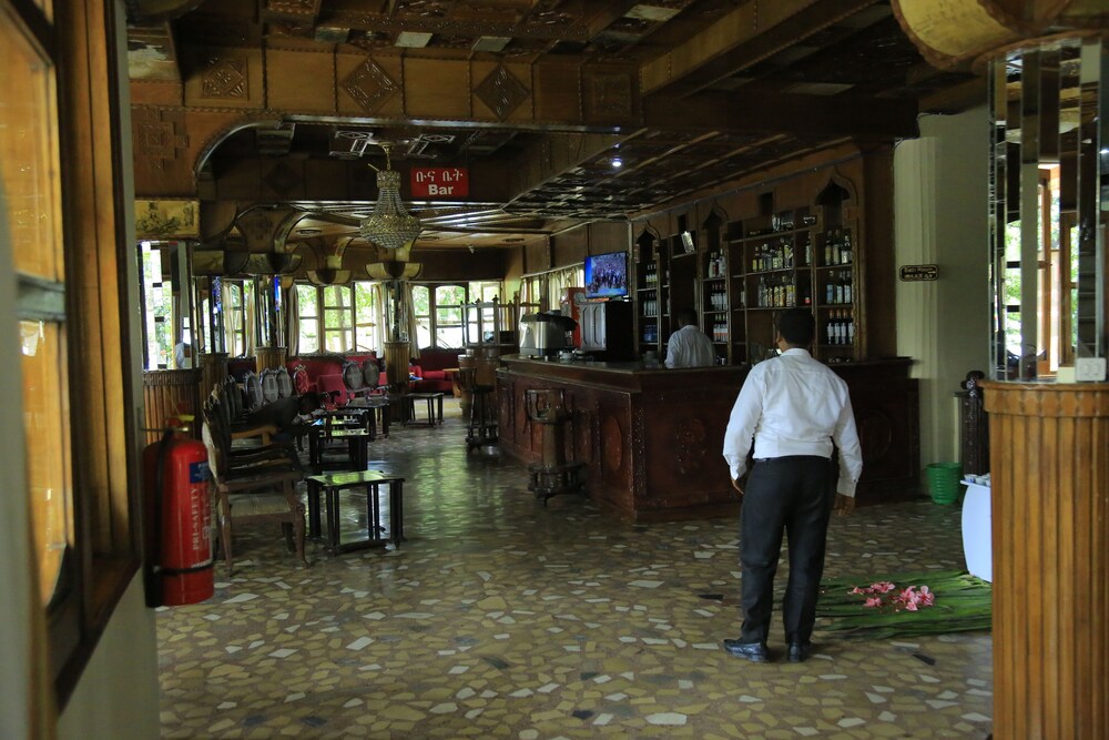 Dib Anbessa Hotel 36/39