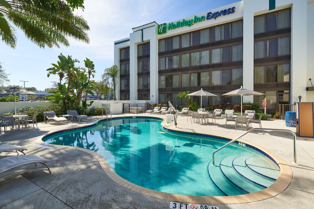 Holiday Inn Express Boca Raton-West 1/60