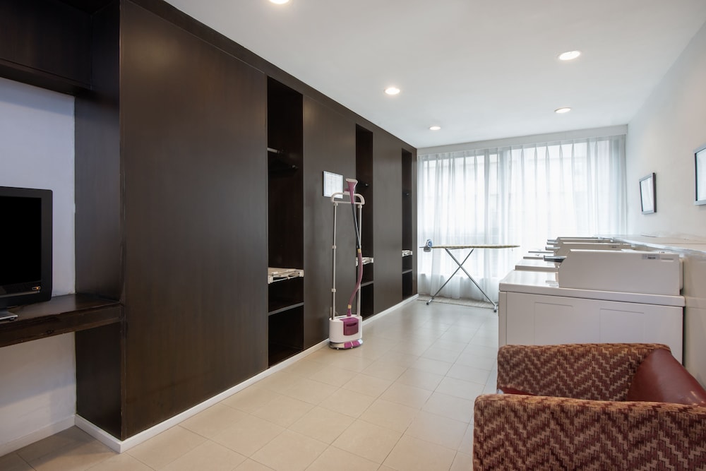 Holiday Inn Express Chengdu Gulou 15/72
