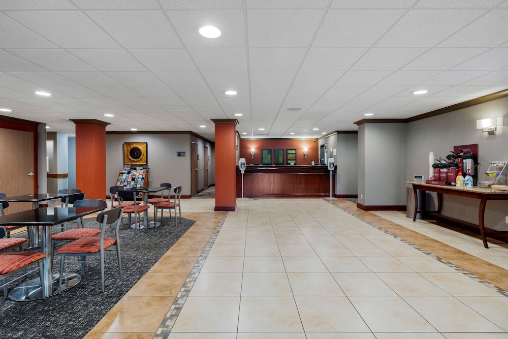 Best Western Cascade Inn & Suites 27/54