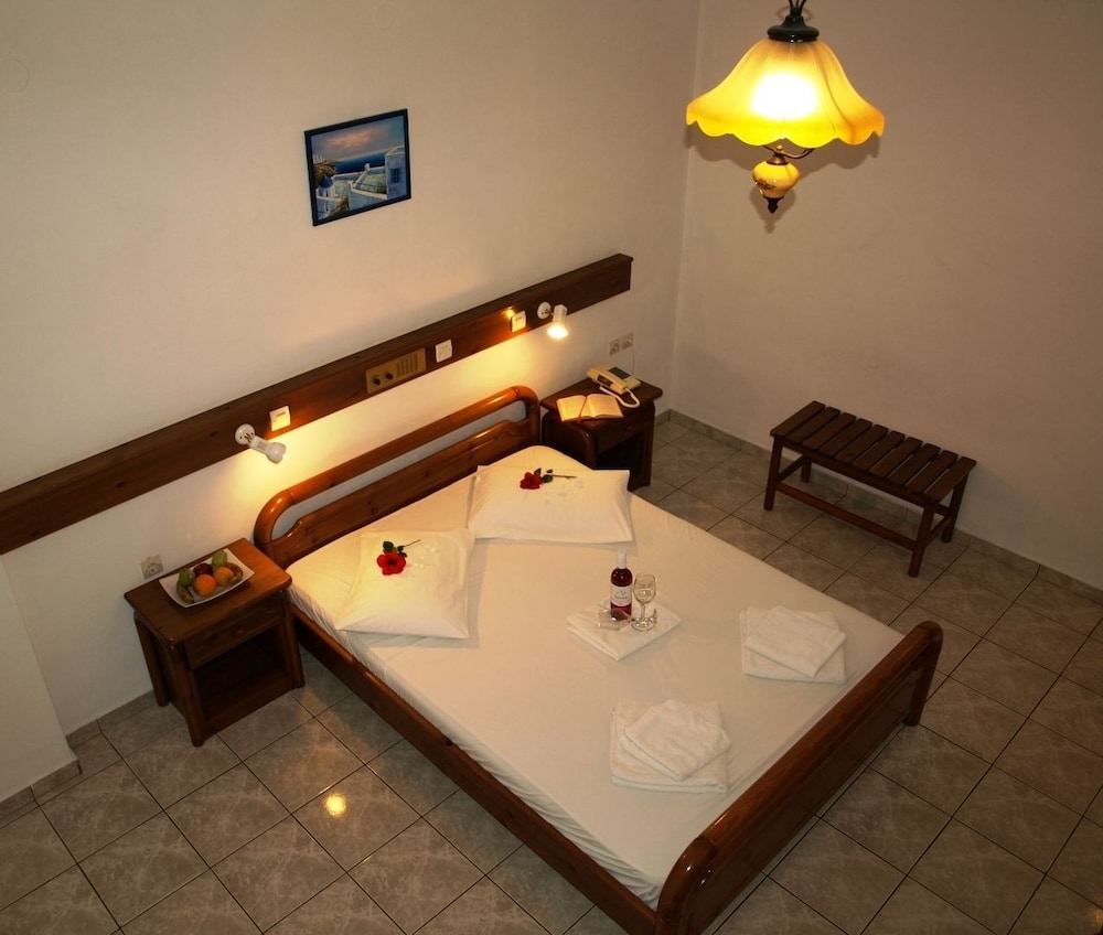 Levante Beach Hotel 27/65