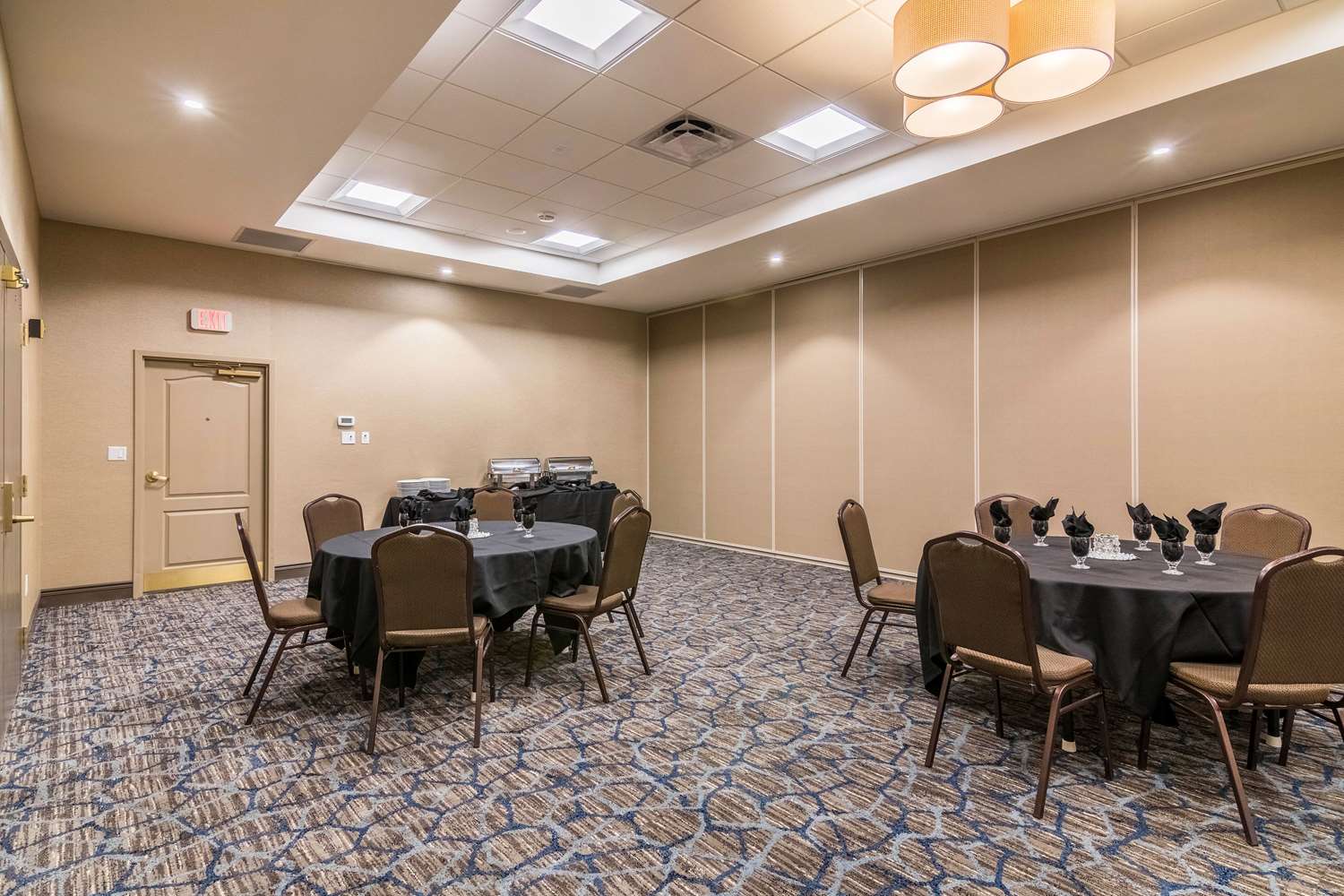 Comfort Inn Plymouth-Minneapolis 18/20