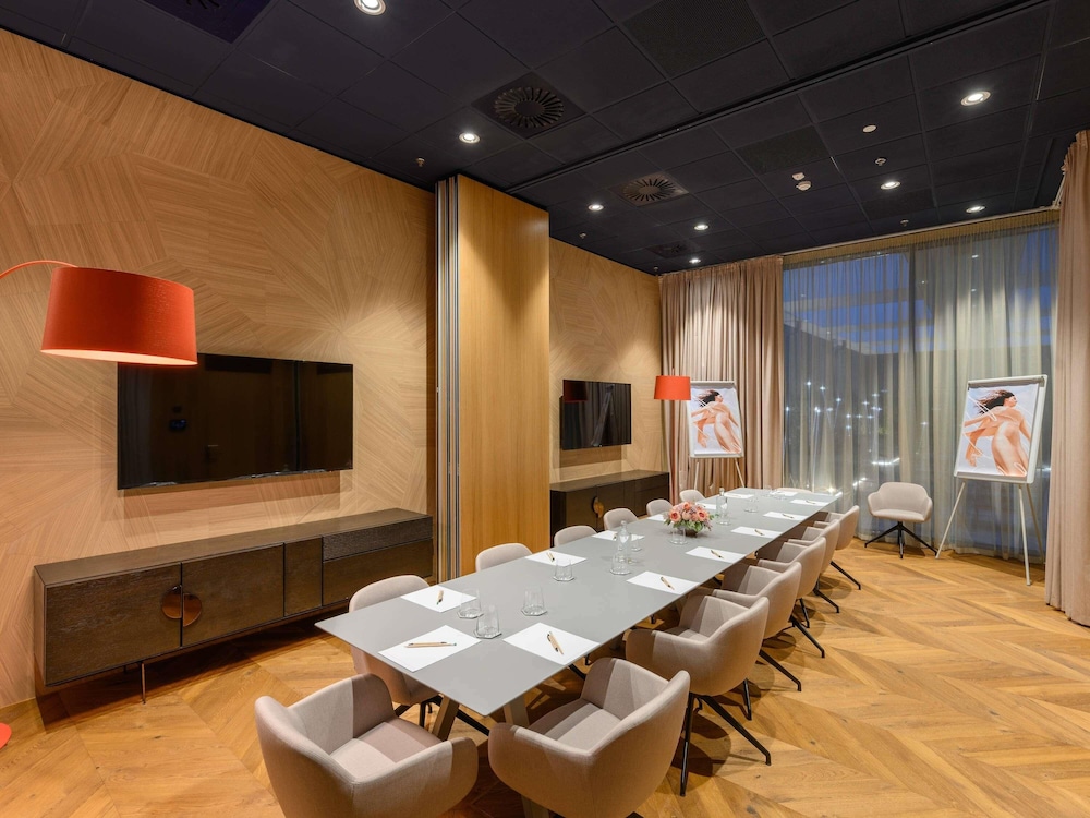 Mercure Debrecen Hungary 39/49