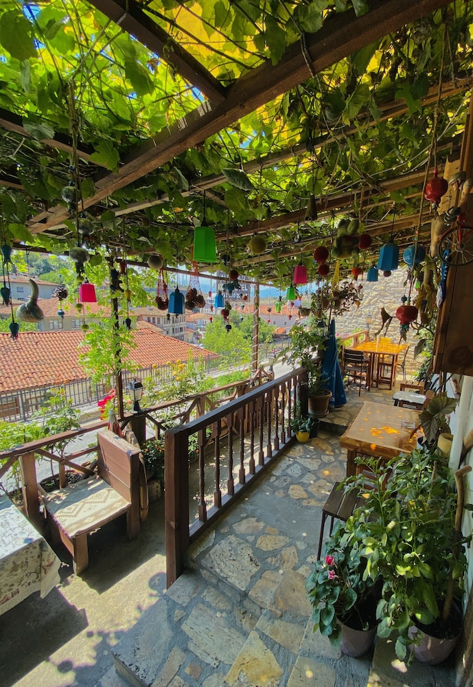 Avcioglu Konak Otel 29/50