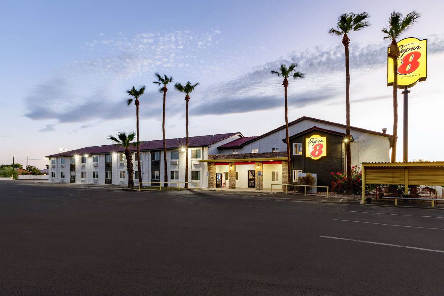 Super 8 by Wyndham Goodyear/Phoenix Area in GOODYEAR - AZ