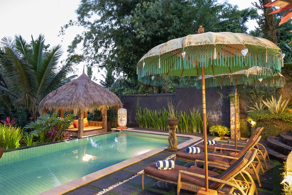 Villa Kupu-Kupu 4/28