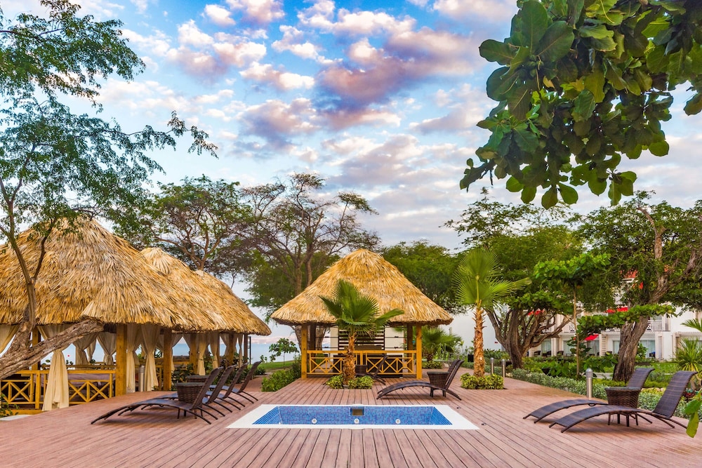 Royal Decameron Indigo Beach Resort and Spa 5/67
