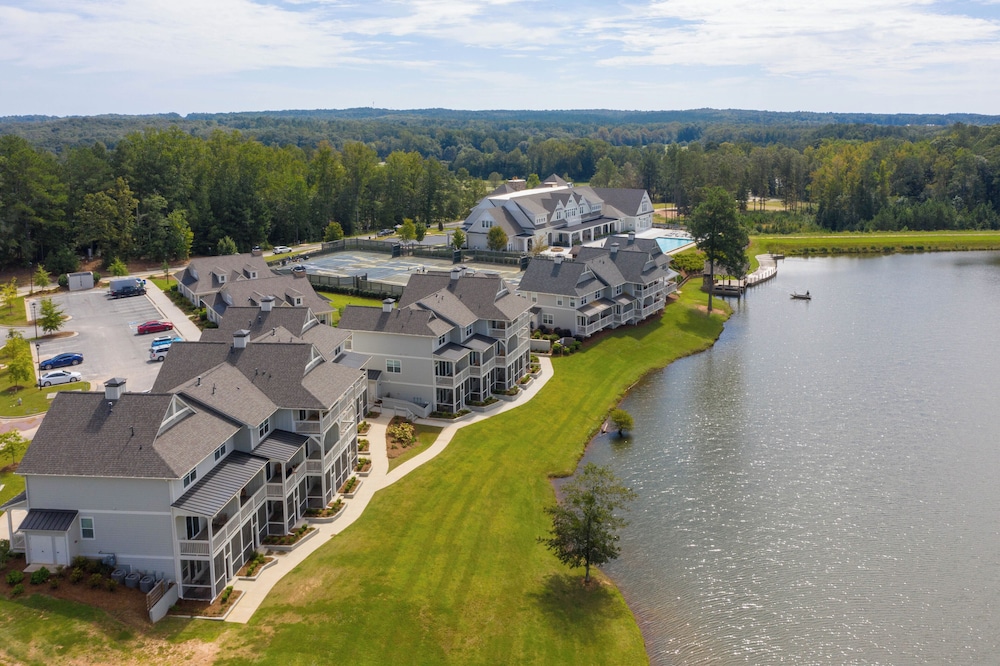 Foxhall Resort 45/50