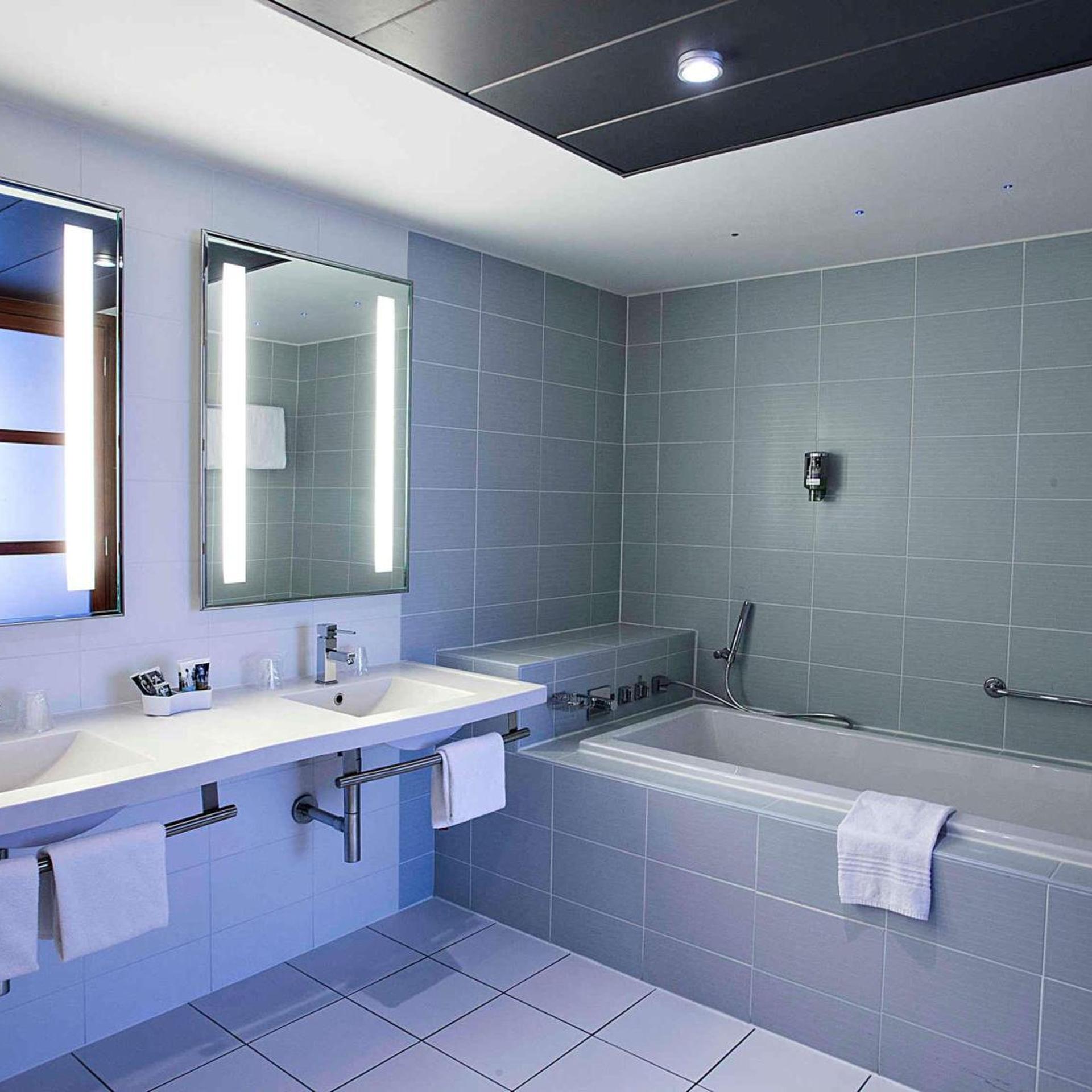 جناح سوبيريور مع أريكة، Mercure Toulouse Centre Compans Hotel 8/9