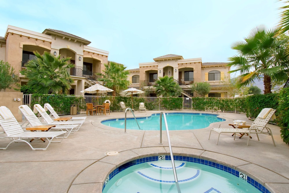 Embassy Suites La Quinta & Spa 9/85
